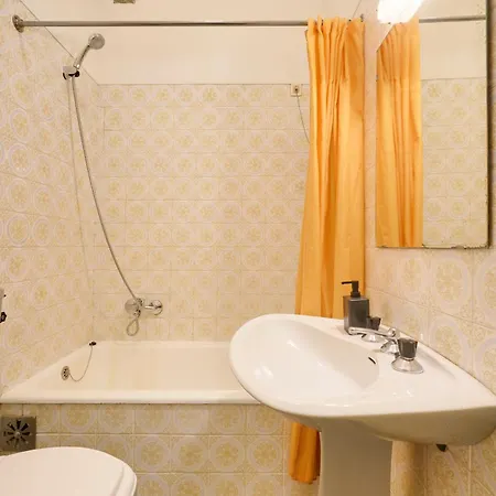 Nostalgic 70s W Sunset Balcony, By Timecooler Apartamento Lisboa