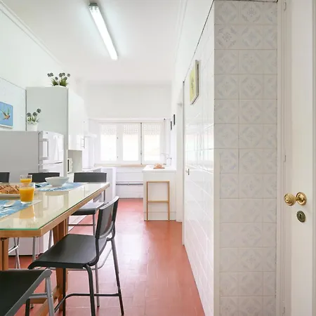 Nostalgic 70s W Sunset Balcony, By Timecooler * Lisbona