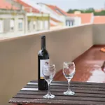 Appartement Nostalgic 70s W Sunset Balcony, By Timecooler